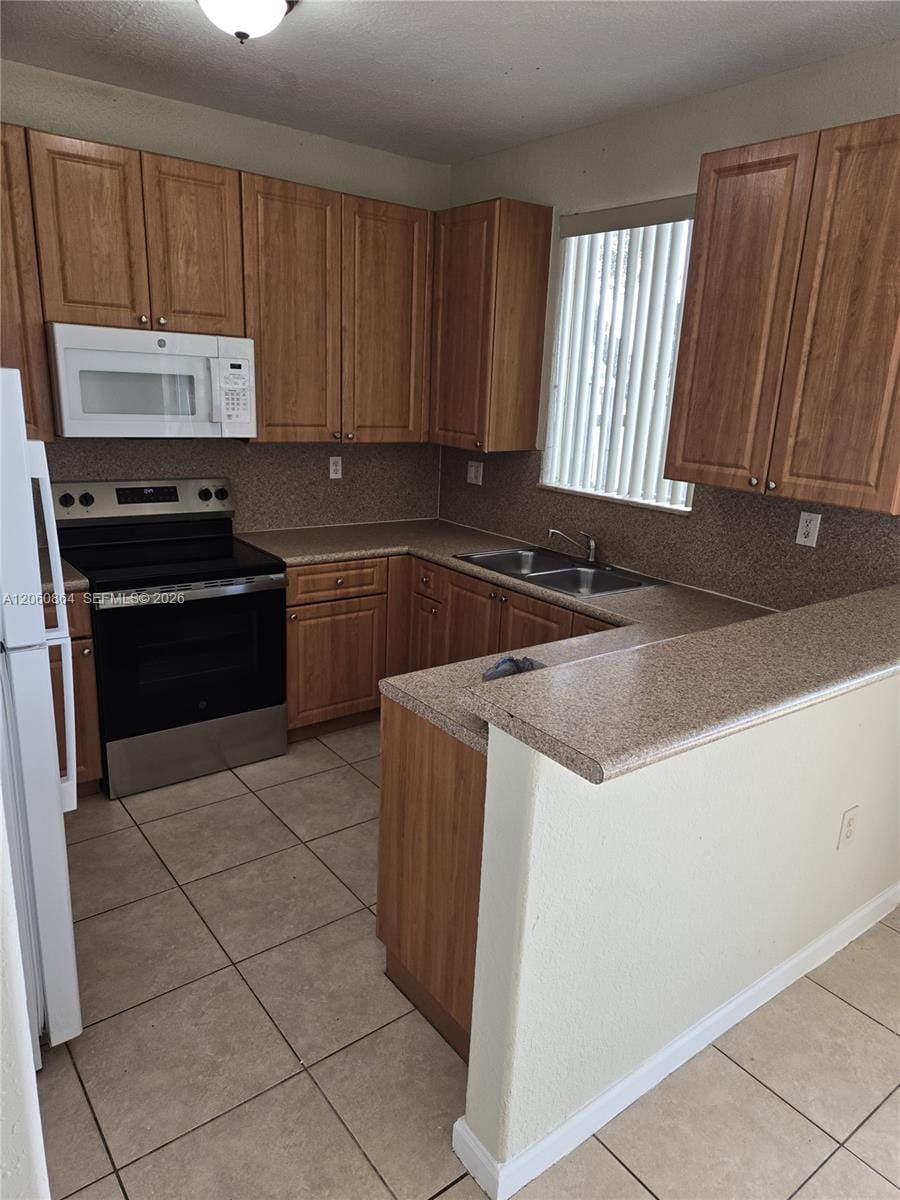 1442 SE 24th Court 358 — photo 2