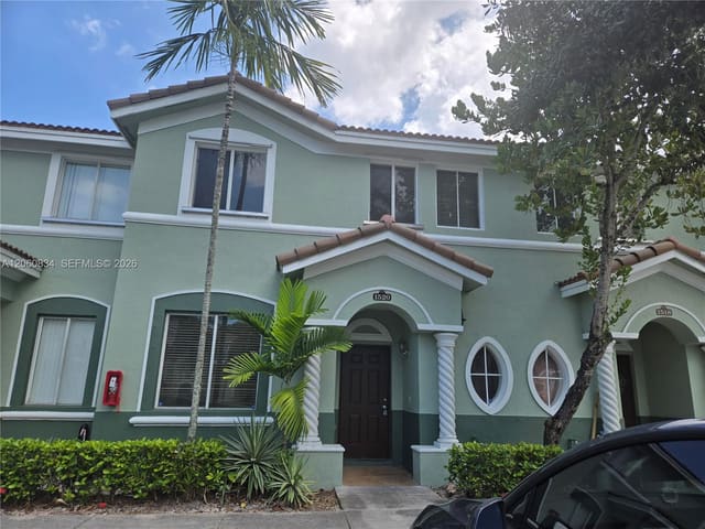 2821 SE 15th Road 91, Shoma Townhomes At Keysco, Homestead, FL