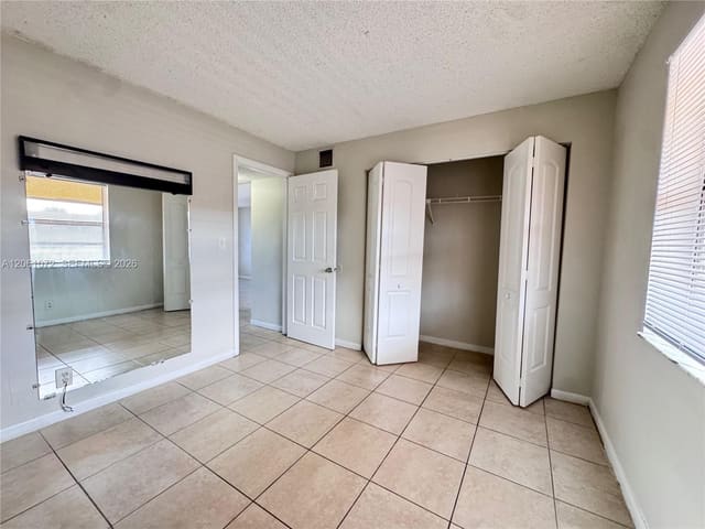95 NE 41st Street J153, Oakland Park, FL 33334