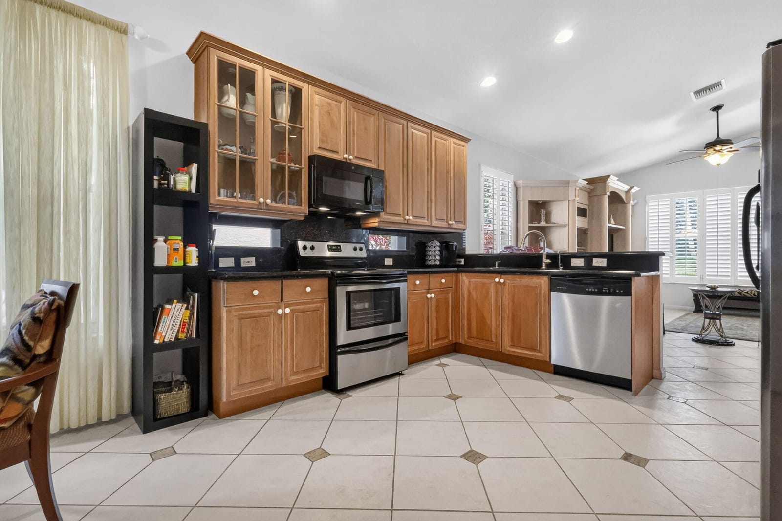 6511 MALTA Drive — photo 12