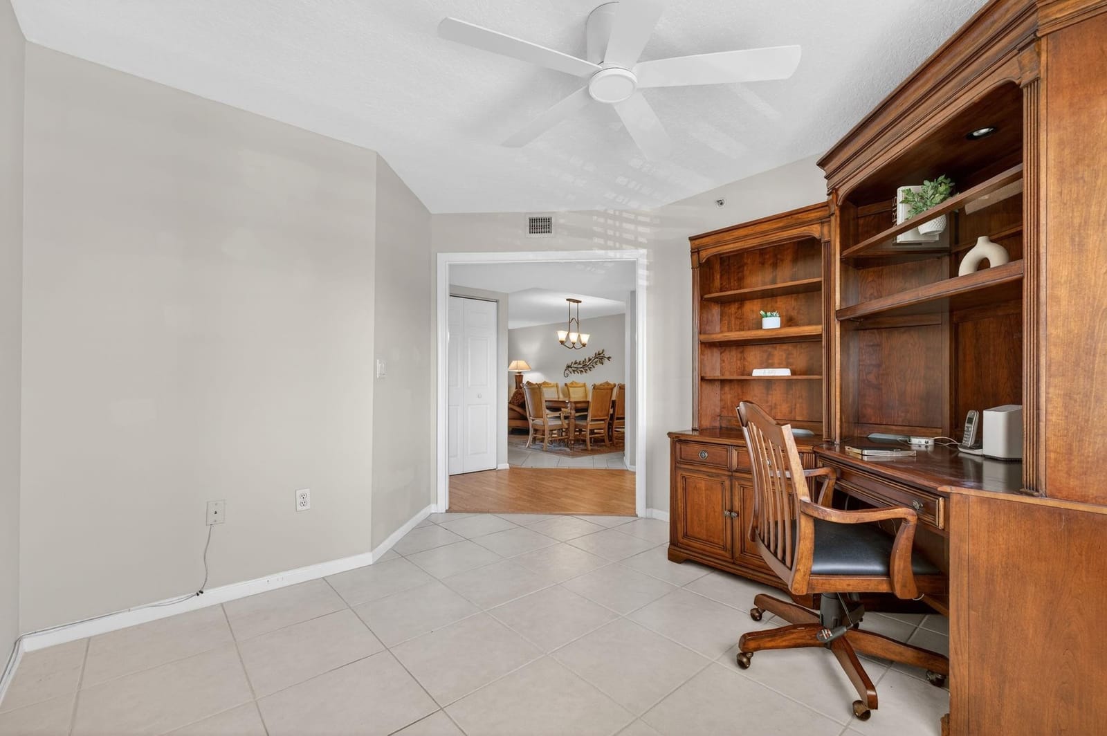 5906 CRYSTAL SHORES Drive 404, Boynton Beach, FL 33437 photo 18