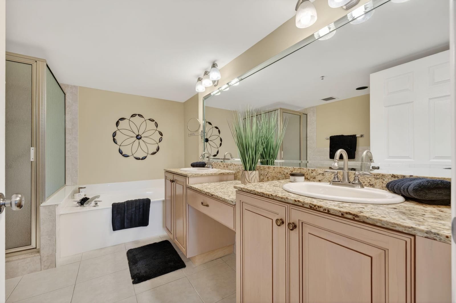 5906 CRYSTAL SHORES Drive 404, Boynton Beach, FL 33437 photo 30