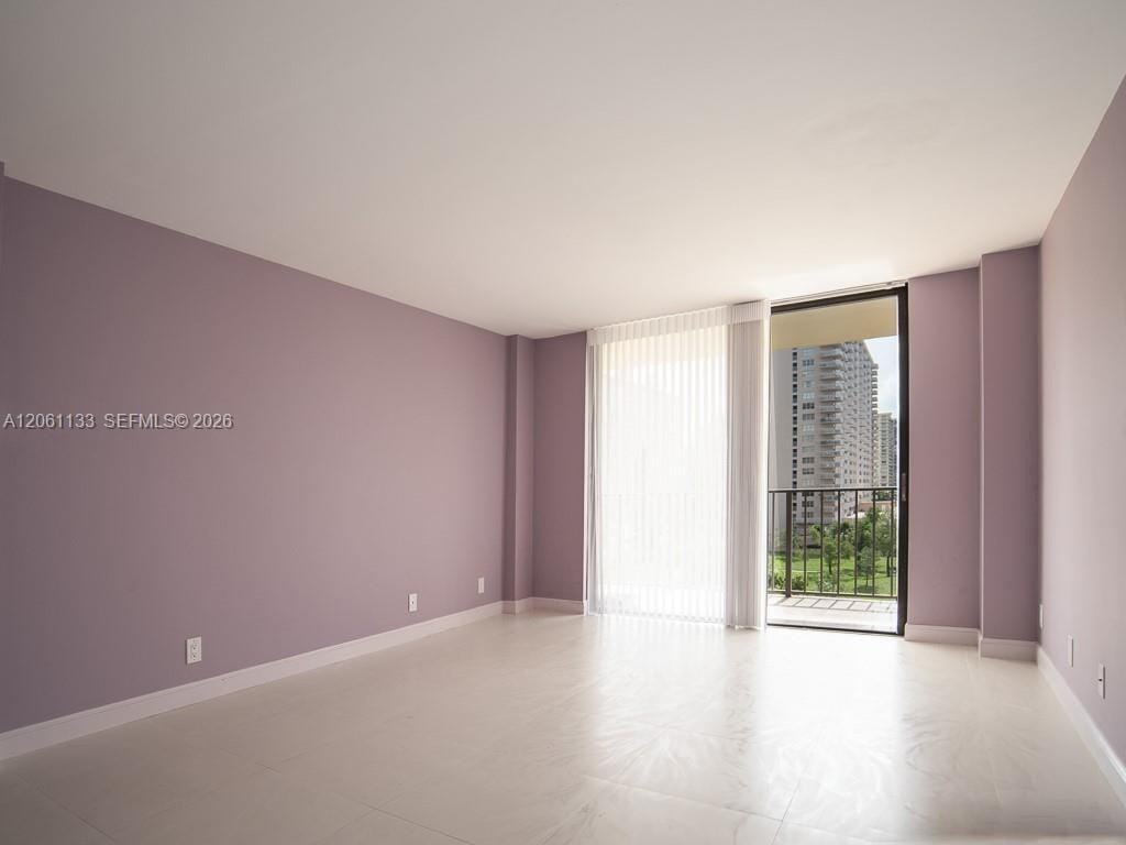 290 174th Street 617 — photo 12