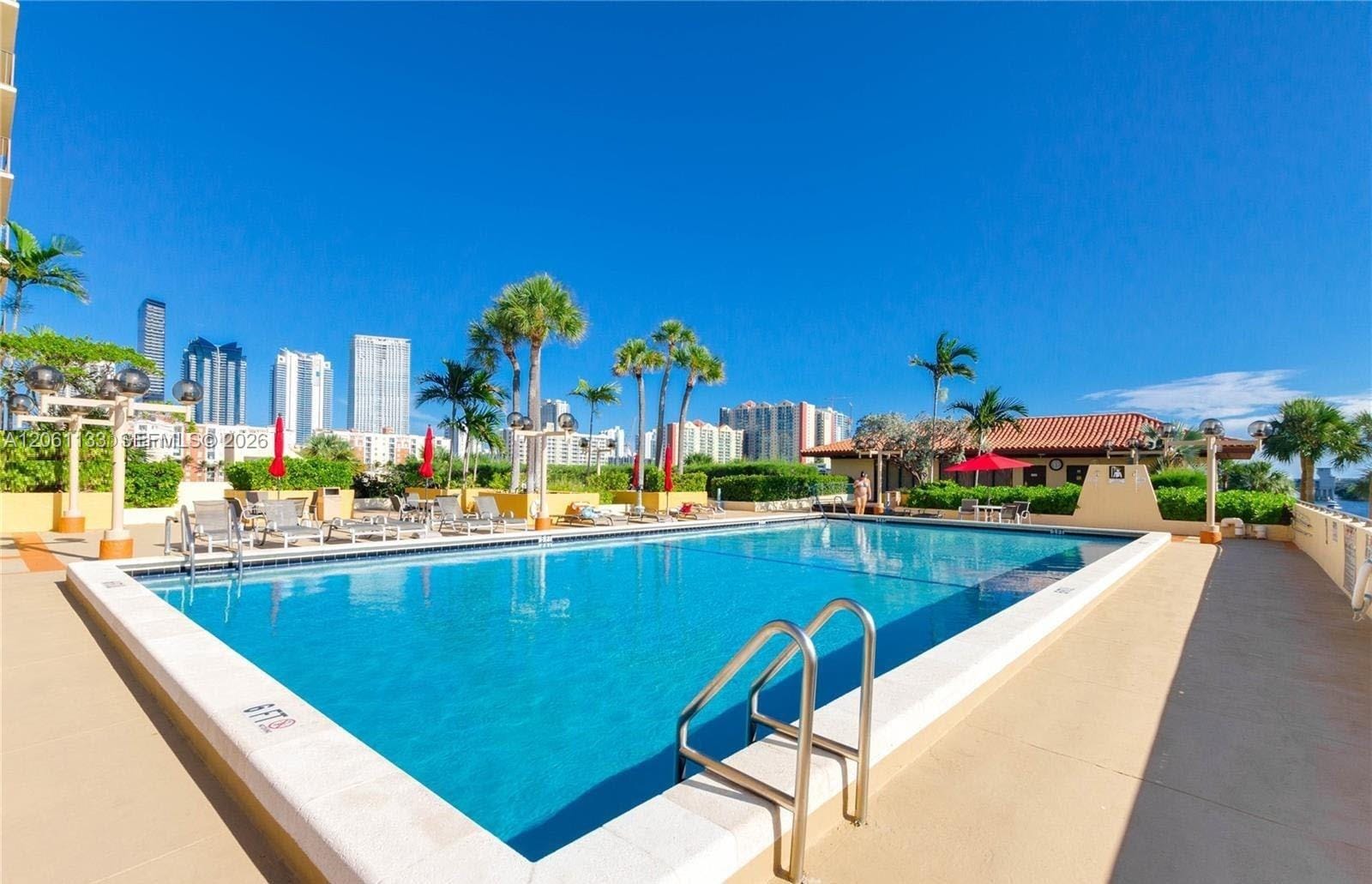 290 174th Street 617, Sunny Isles Beach, FL 33160 photo 17