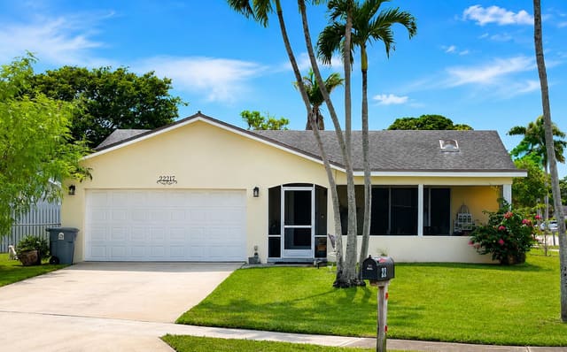 22217 SW 64TH Terrace, sold in Sandalfoot Cove Sec 9, Boca Raton, FL