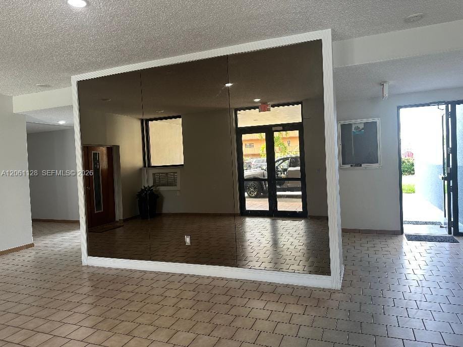 1820 W 53rd Street 518 — photo 3