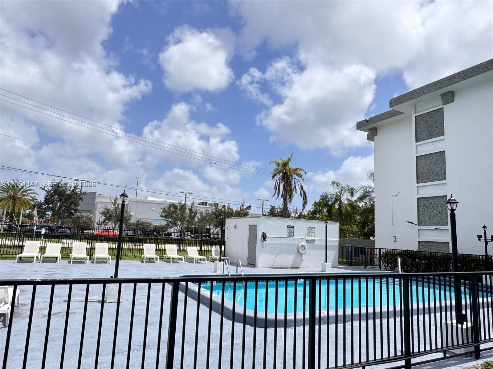 16450 NW 2nd Avenue 207 — photo 3