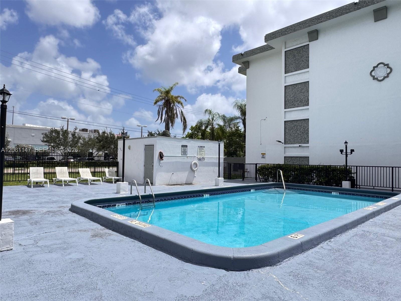 16450 NW 2nd Avenue 207 — photo 5