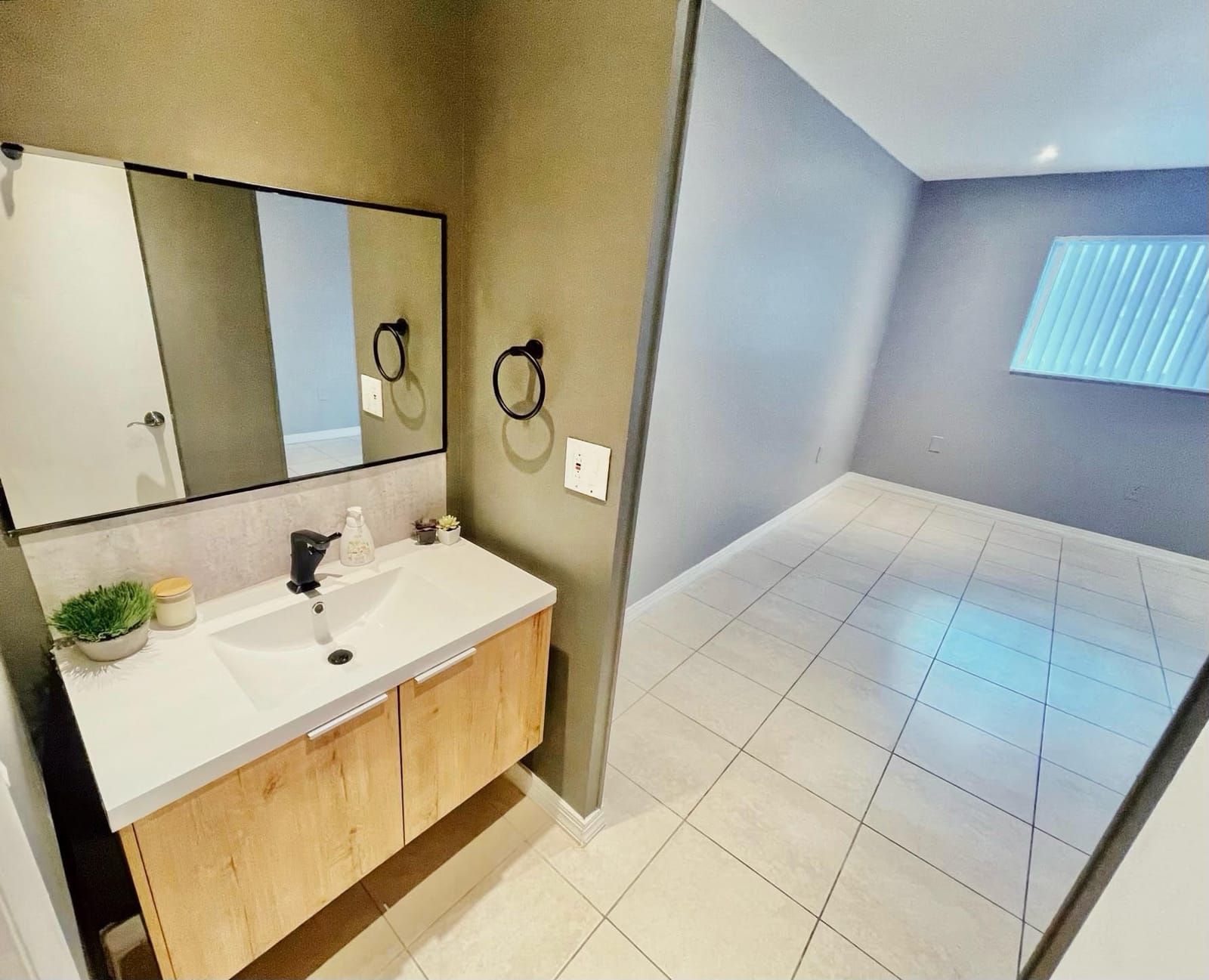 1410 S FEDERAL Highway 205 — photo 8