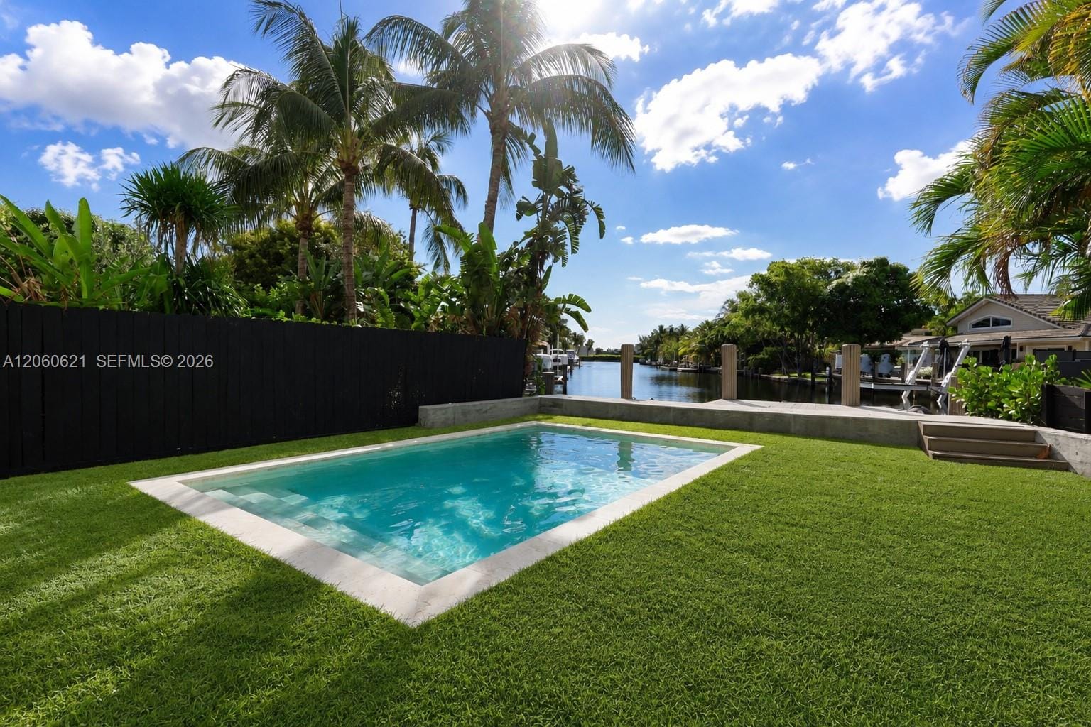 2416 NE 19th Terrace, Wilton Manors, FL 33305 photo 13