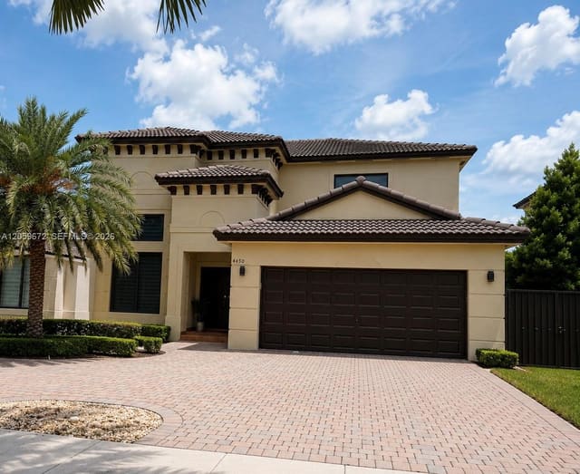 4450 SW 164 Avenue, sold in Oakland Subdivision, Miami, FL