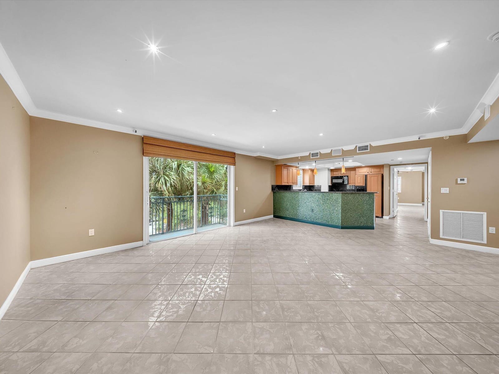 1111 E Las Olas Boulevard 308, Fort Lauderdale, FL 33301 photo 9