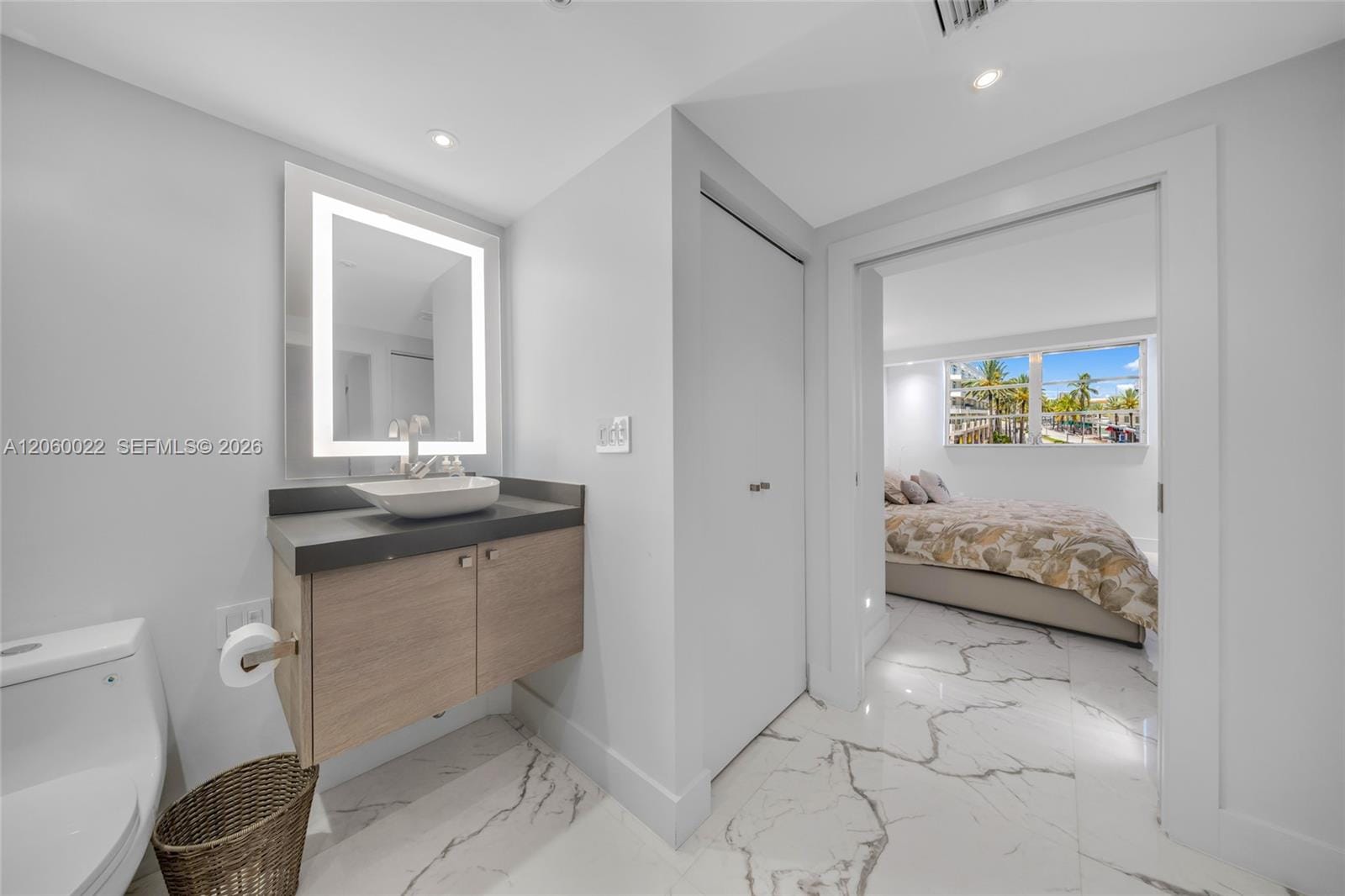 465 Ocean Drive 303, Miami Beach, FL 33139 photo 18
