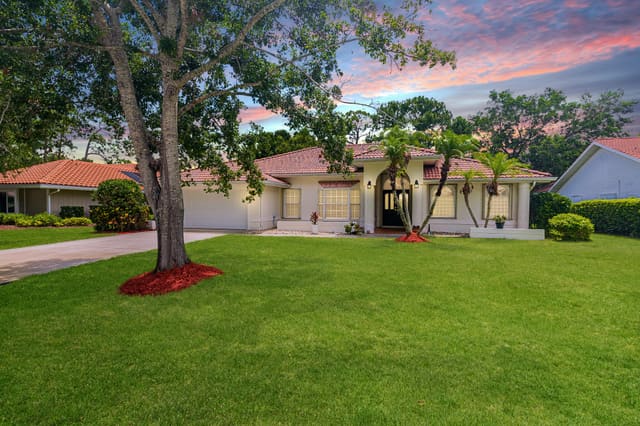 1193 SW LIVE OAK Cove, Port St. Lucie, FL 34986