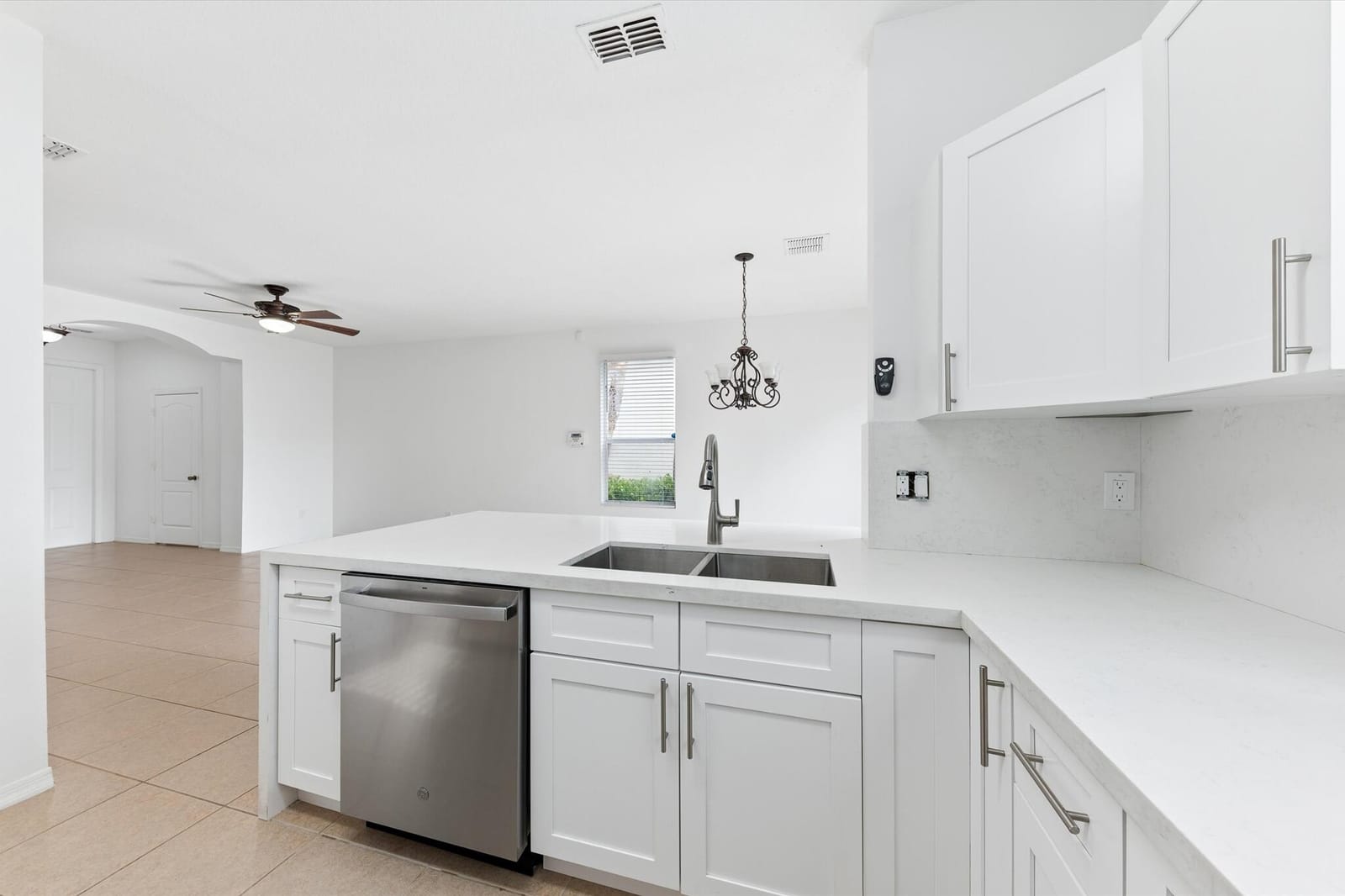 402 SEMINOLE PALMS Drive 402 — photo 4