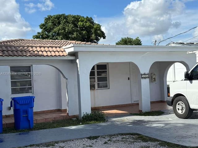 526 SW 64th Avenue 2, Miami, FL 33144