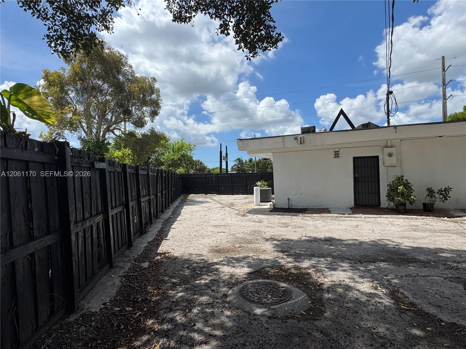 1605 NW 95th Street, Miami, FL 33147 photo 11