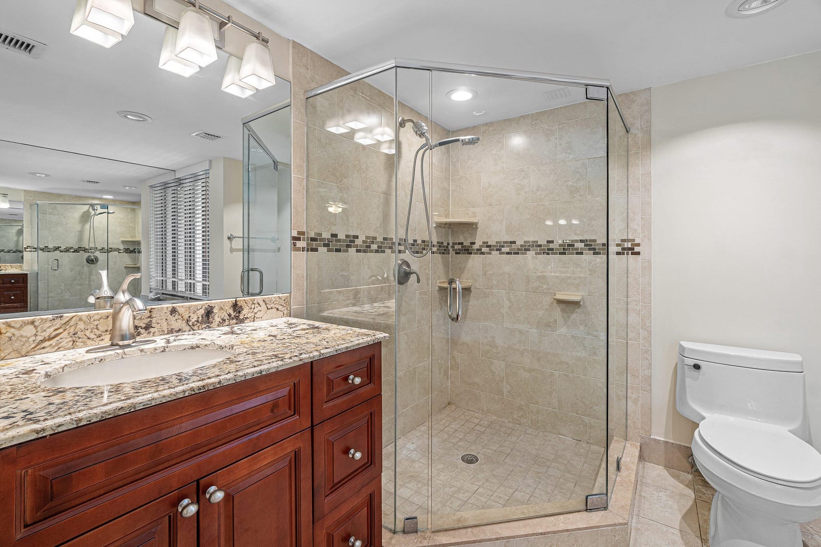 100 SE 5th Avenue 216, Boca Raton, FL 33432 photo 16