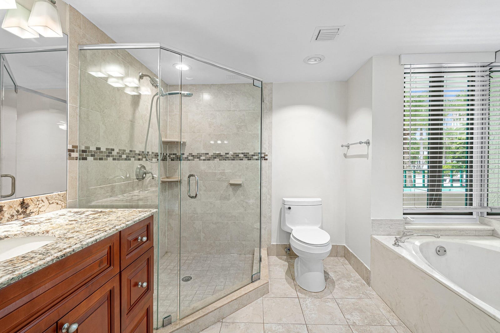 100 SE 5th Avenue 216, Boca Raton, FL 33432 photo 19