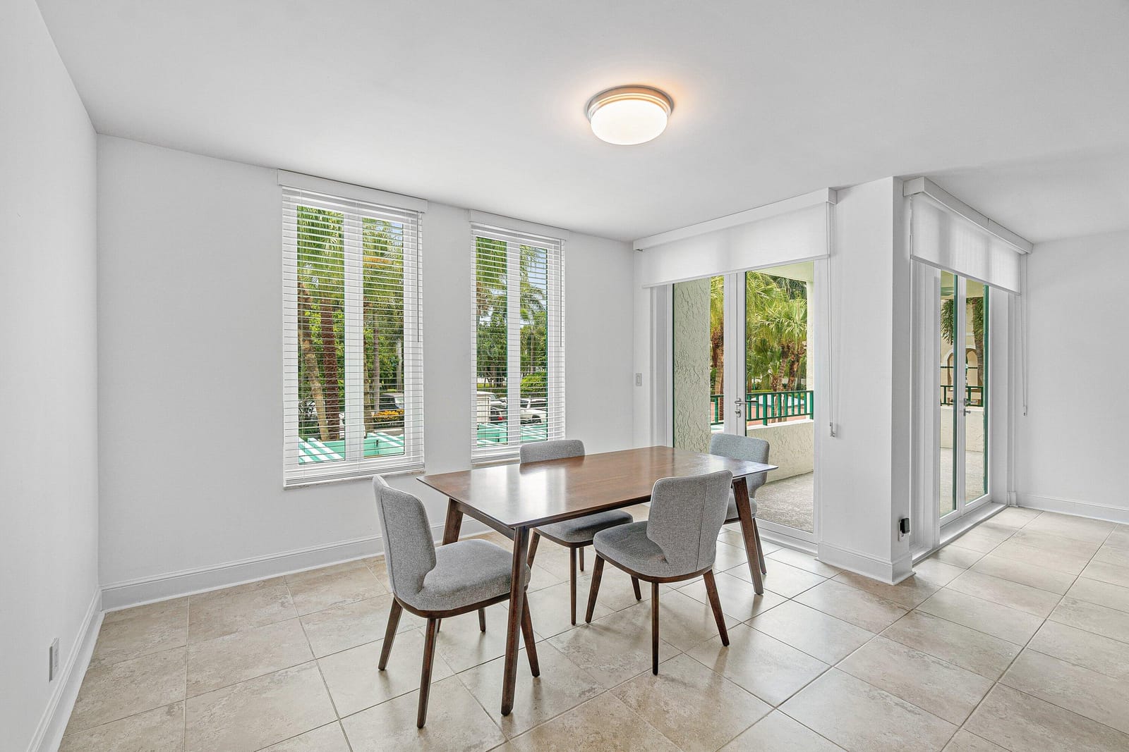 100 SE 5th Avenue 216 — photo 5
