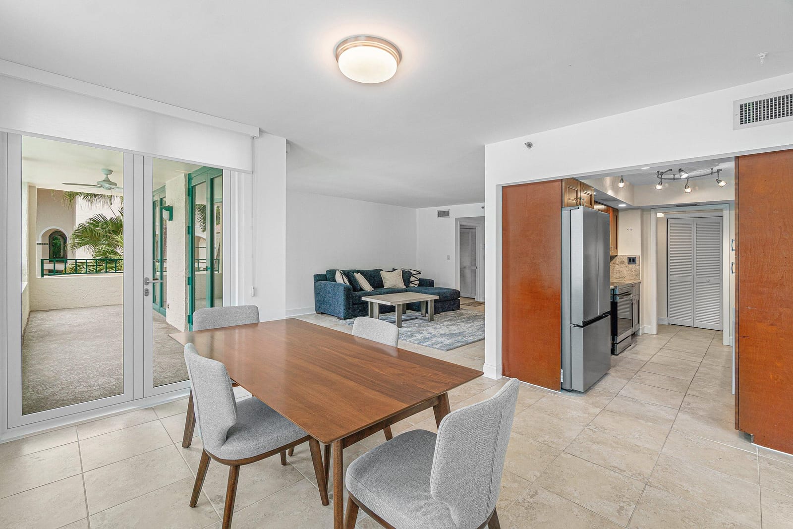 100 SE 5th Avenue 216 — photo 6