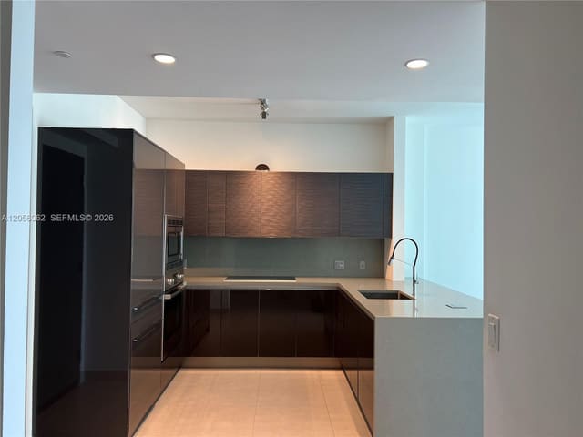 1080 Brickell Avenue 3307, Miami, FL 33131