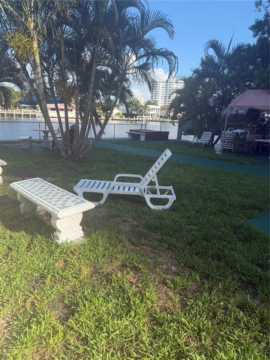 2001 S Ocean Drive 13 — photo 3