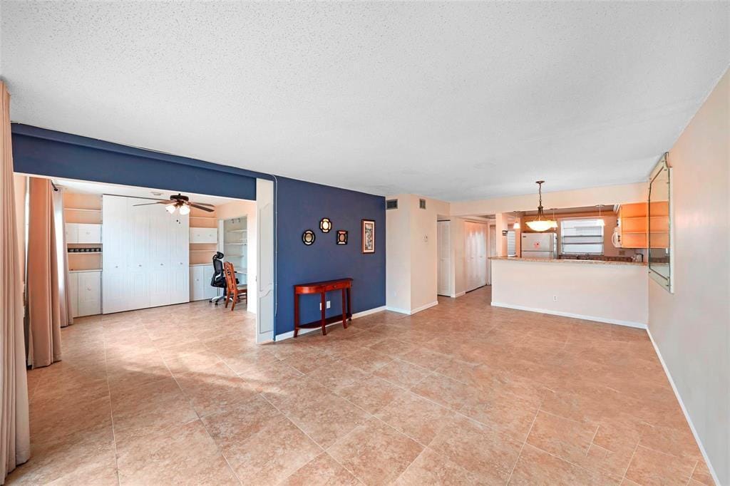 7500 NW 30th Place 402, Sunrise, FL 33313 photo 3