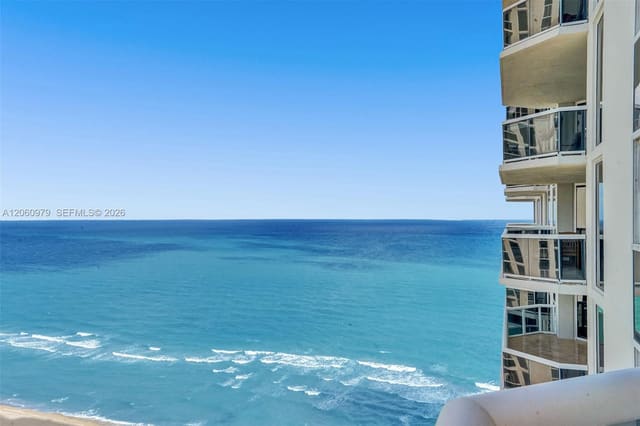 4775 Collins Avenue 3007, Miami Beach, FL 33140