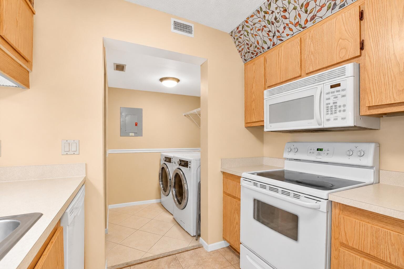 13791 Oneida Drive C2 — photo 11