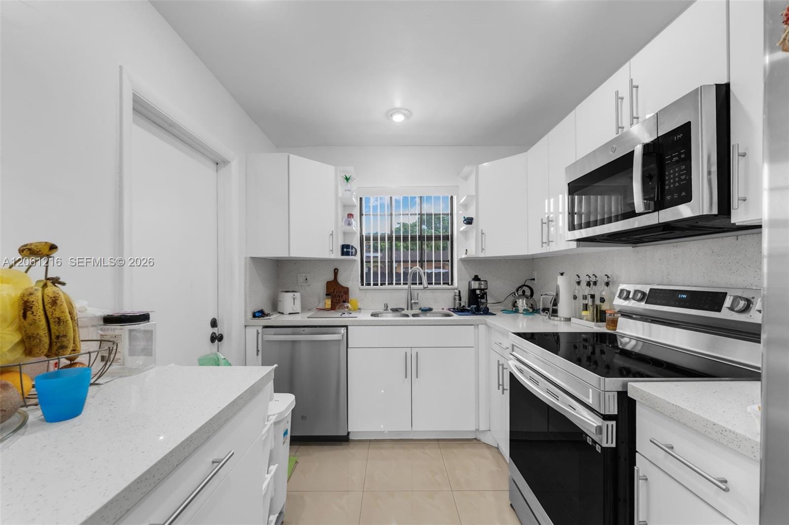 8612 SW 148th Place, Miami, FL 33193 photo 8