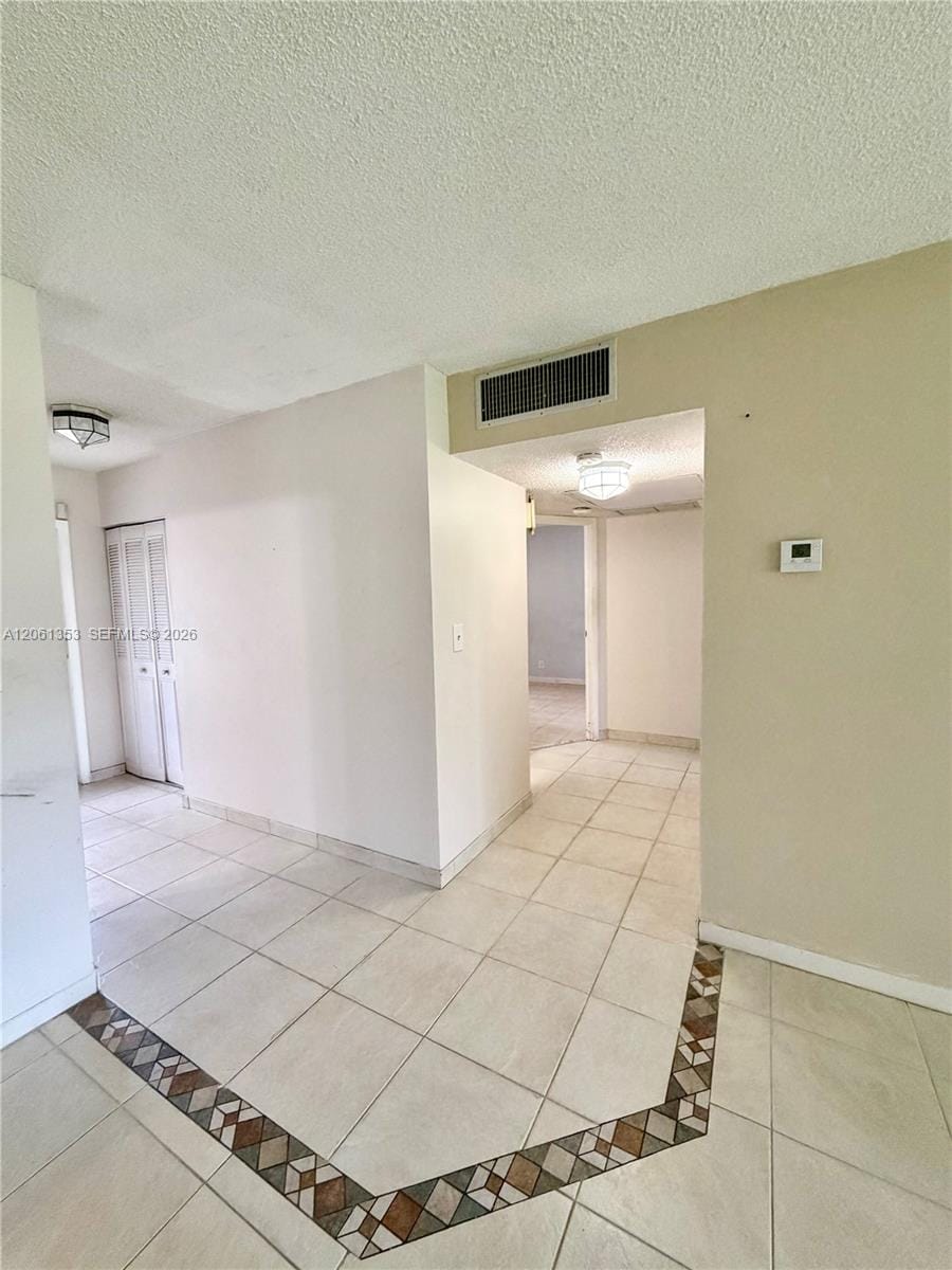 5001 NW 34th Street 102 — photo 3