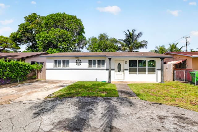 533 NW 17TH Avenue, sold in Dorsey Park Third Add, Fort Lauderdale, FL