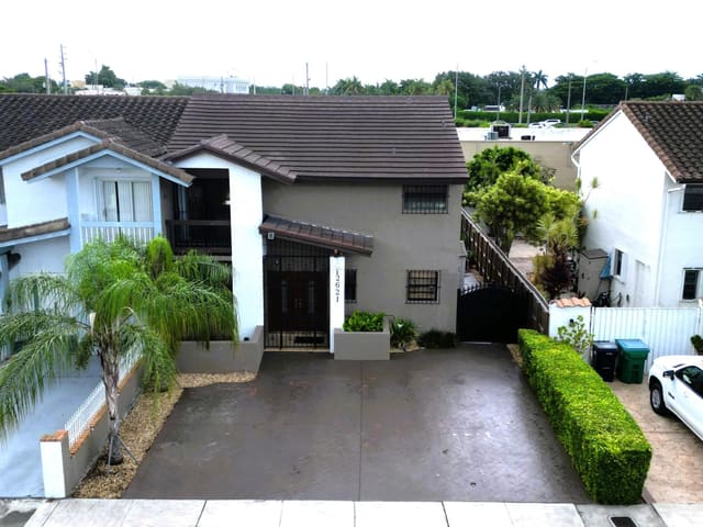 12621 SW 9TH Street, sold in ZIP 33184, Miami, FL