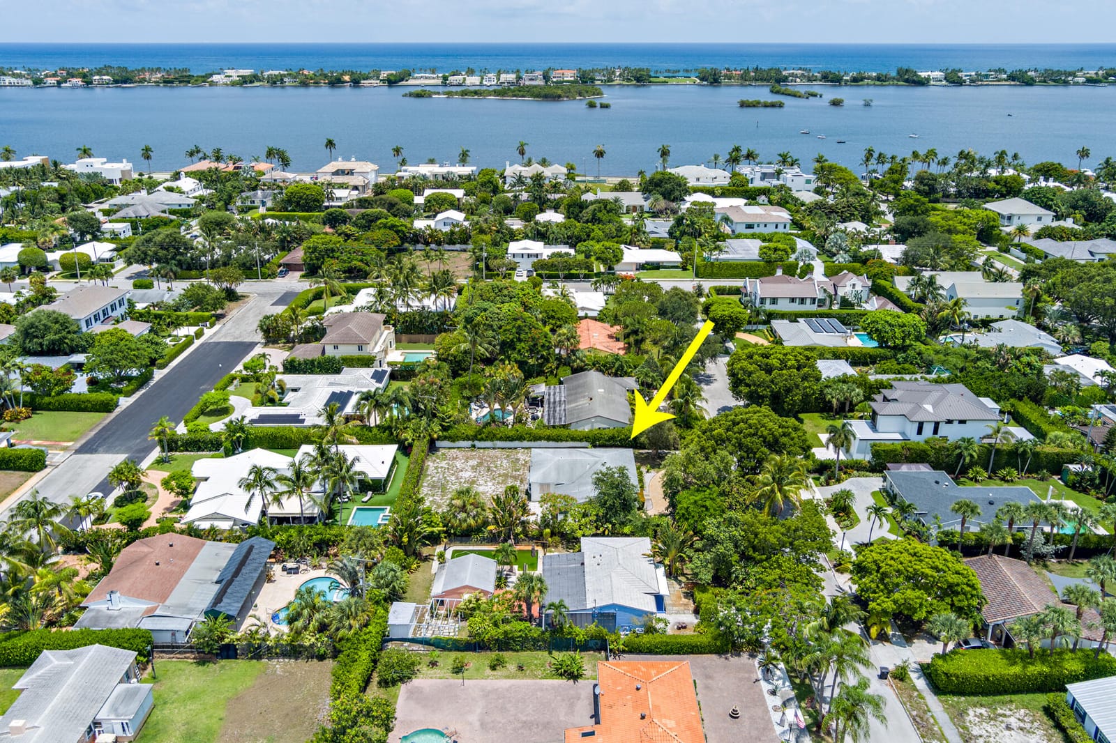 223 Ashworth Street, West Palm Beach, FL 33405 photo 3