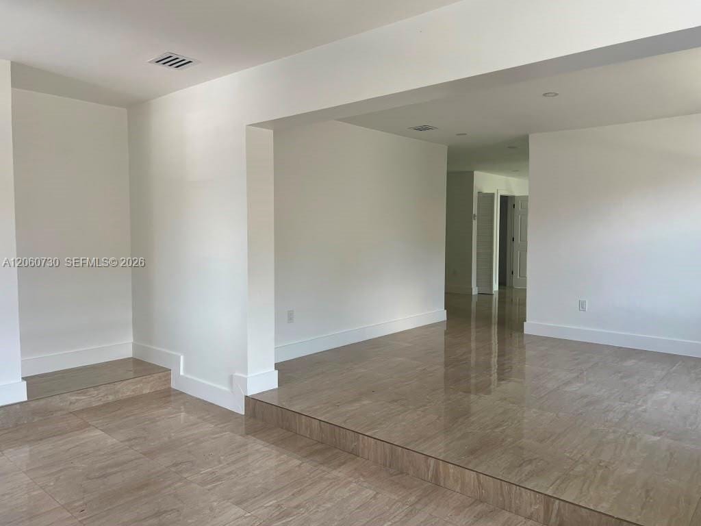 1239 SW 22nd Avenue 1241 — photo 3