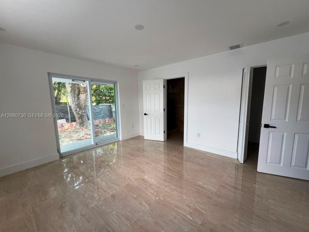 1239 SW 22nd Avenue 1241 — photo 8