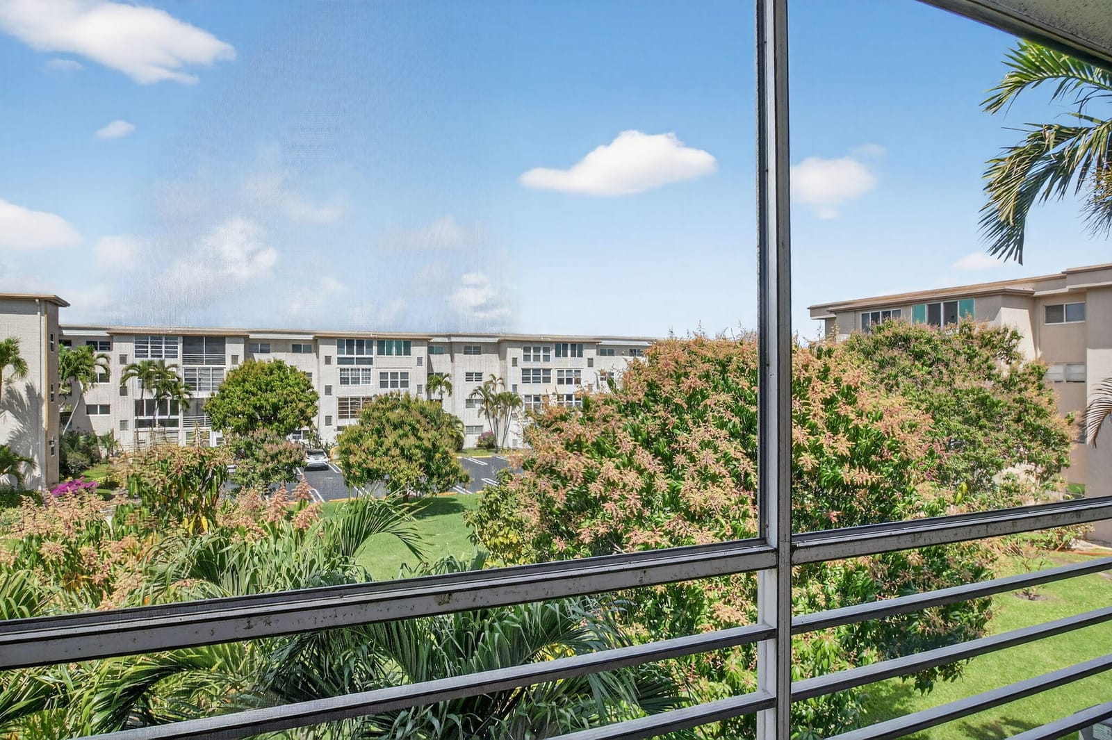 2615 NE 1ST Court 312, Boynton Beach, FL 33435 photo 22