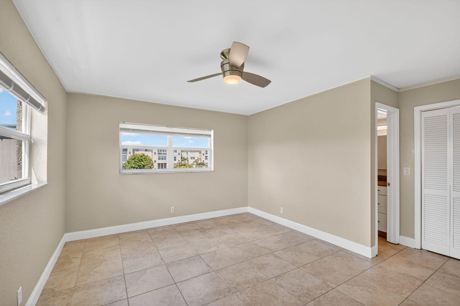 2615 NE 1ST Court 312, Boynton Beach, FL 33435 photo 24