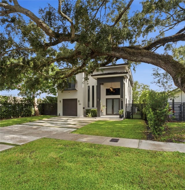 251 NE 95th Street, sold in ZIP 33138, Miami Shores, FL