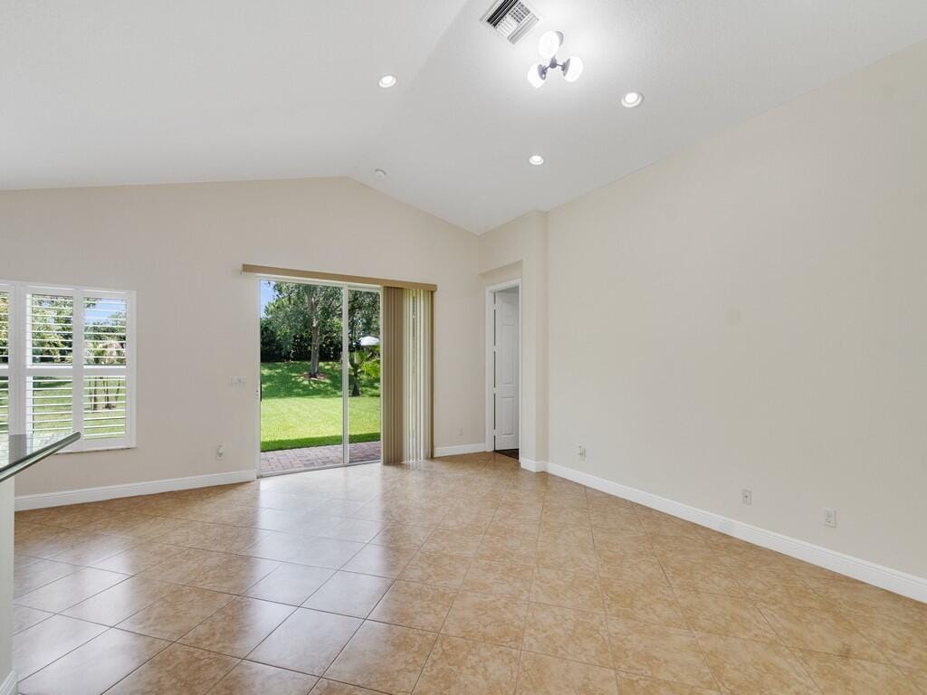 1975 Grey Falcon Circle SW, Vero Beach, FL 32962 photo 11
