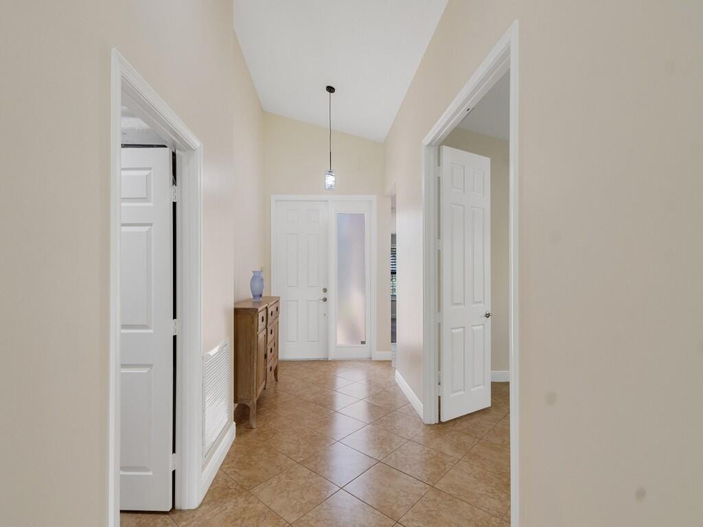 1975 Grey Falcon Circle SW, Vero Beach, FL 32962 photo 19