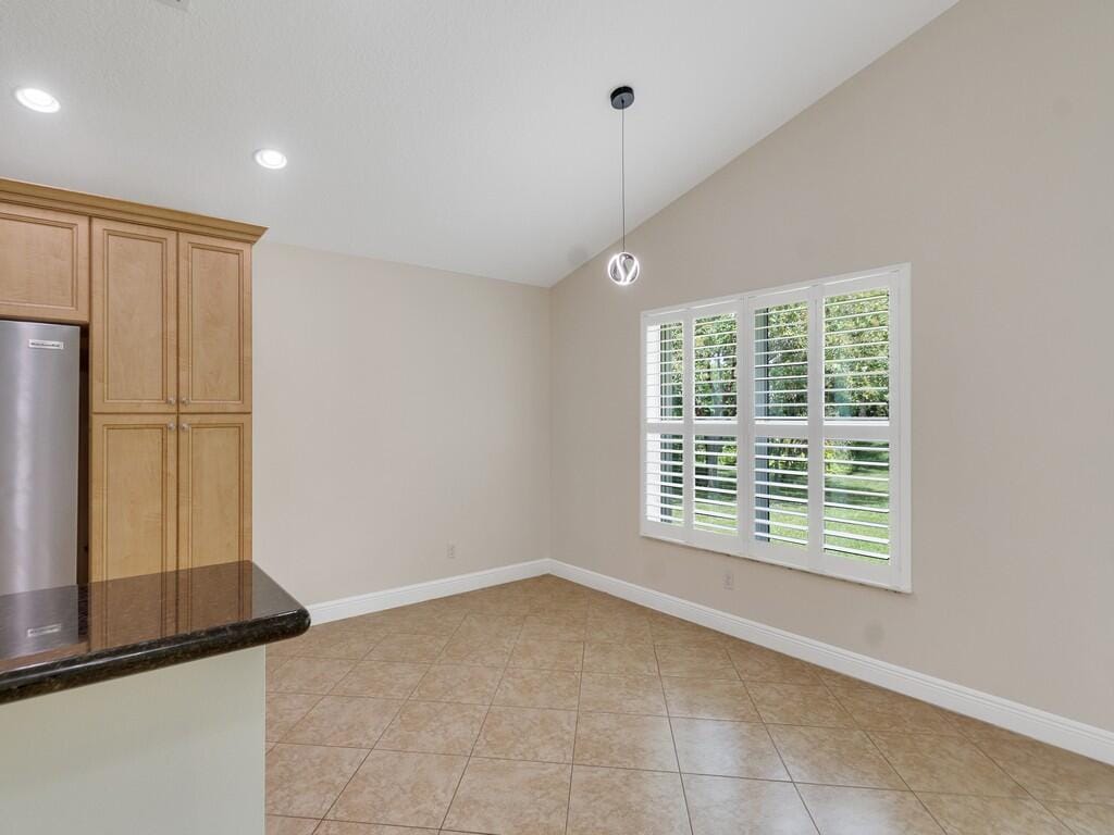 1975 Grey Falcon Circle SW, Vero Beach, FL 32962 photo 7