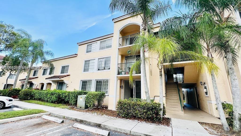 1727 Village Boulevard 108