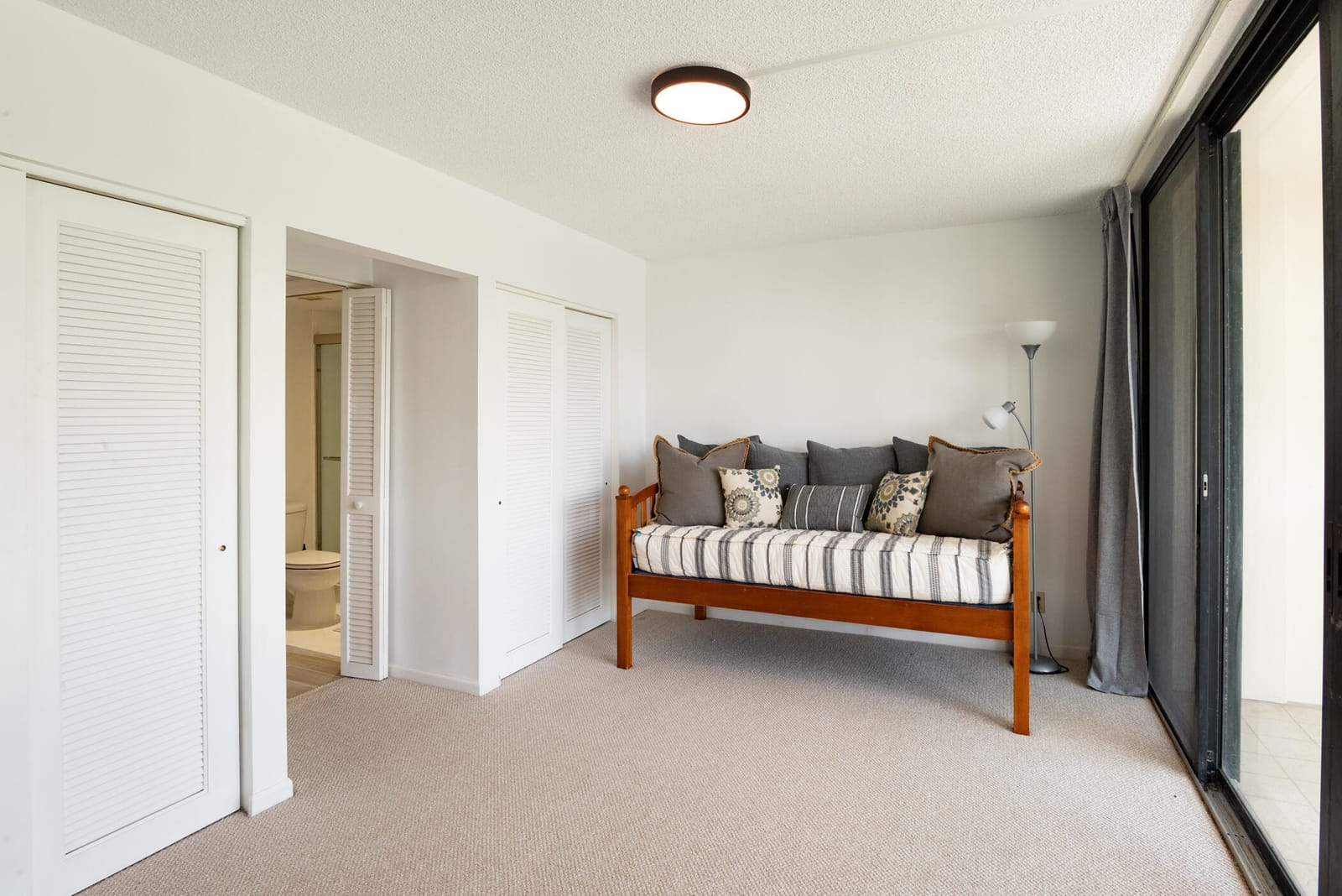 2400 PRESIDENTIAL Way 302, West Palm Beach, FL 33401 photo 13
