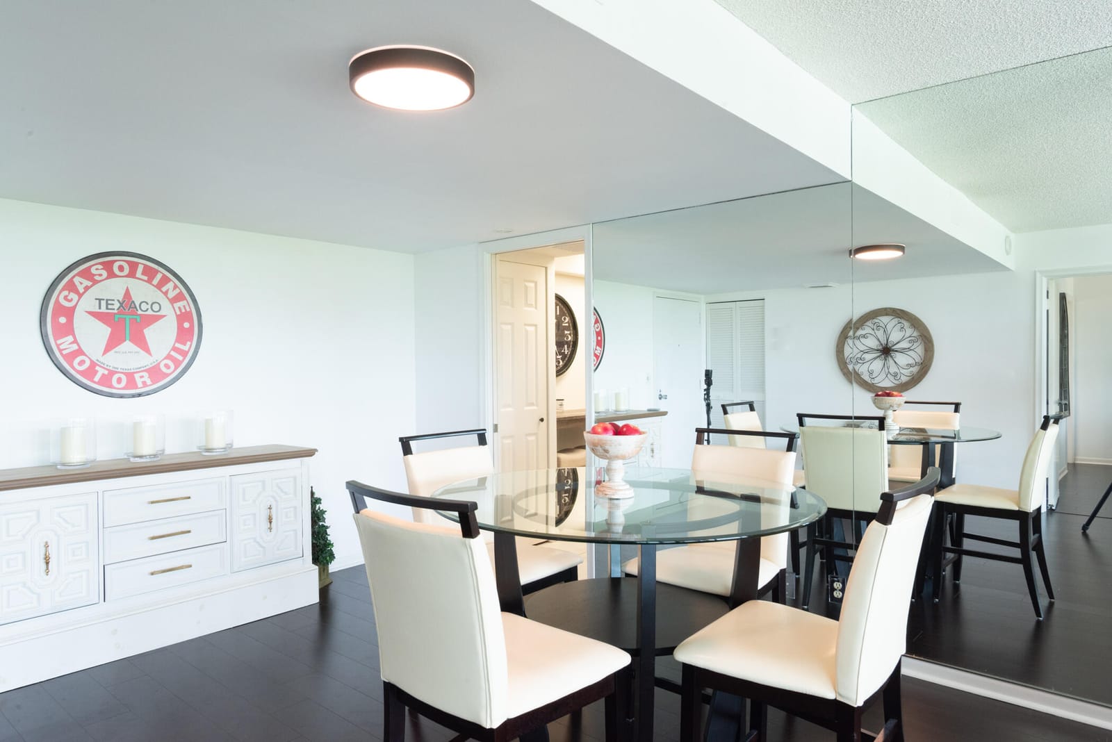 2400 PRESIDENTIAL Way 302 — photo 9