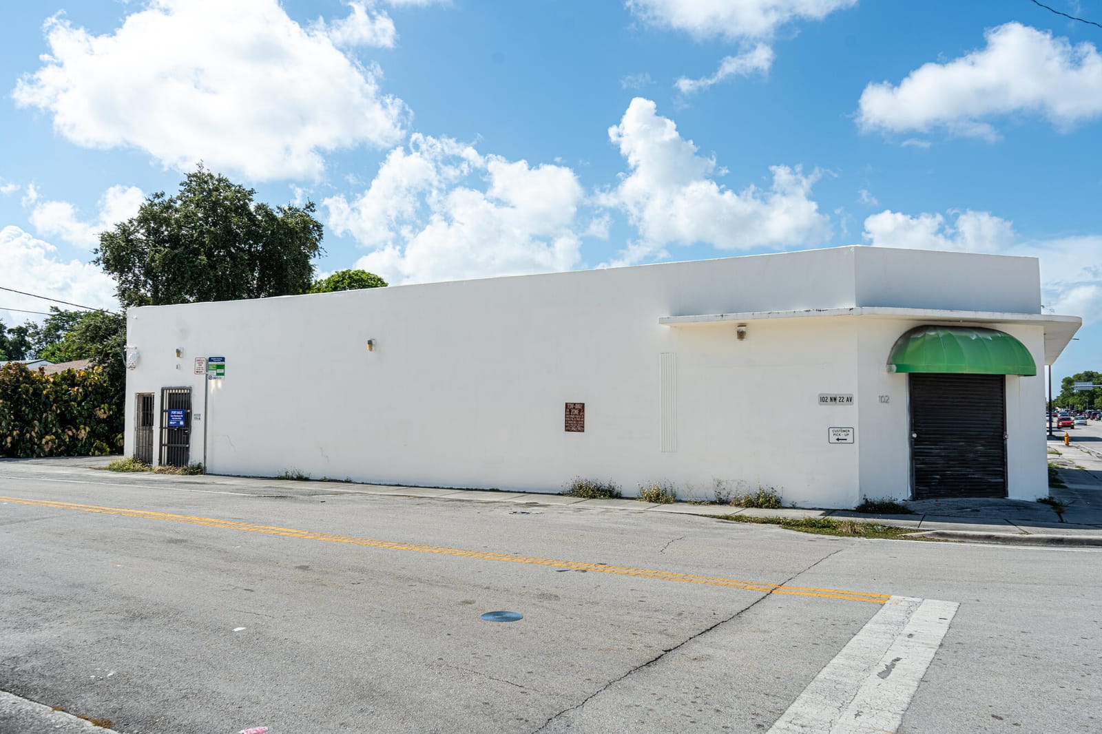 102 NW 22ND Avenue, Miami, FL 33125 photo 1