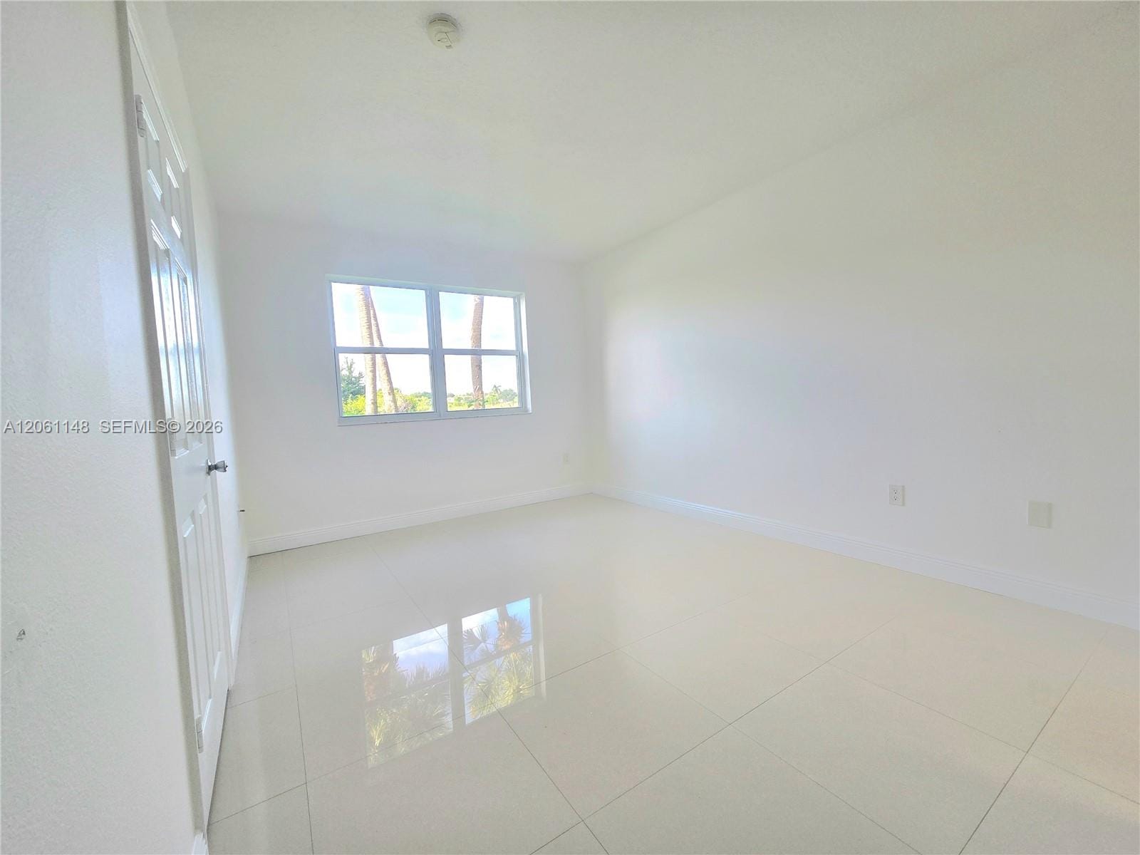 11600 SW 2nd Street 18104 — photo 9