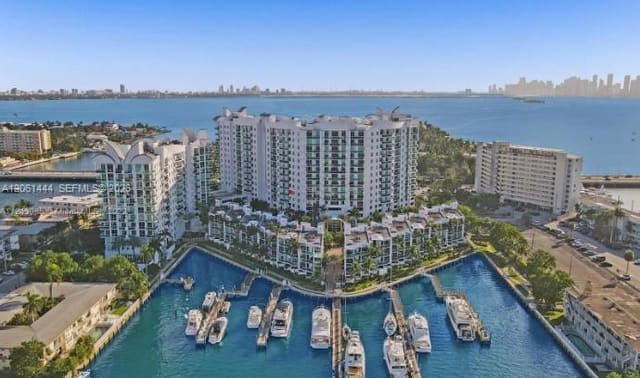 7910 W Harbor Island Drive 708, North Bay Village, FL 33141