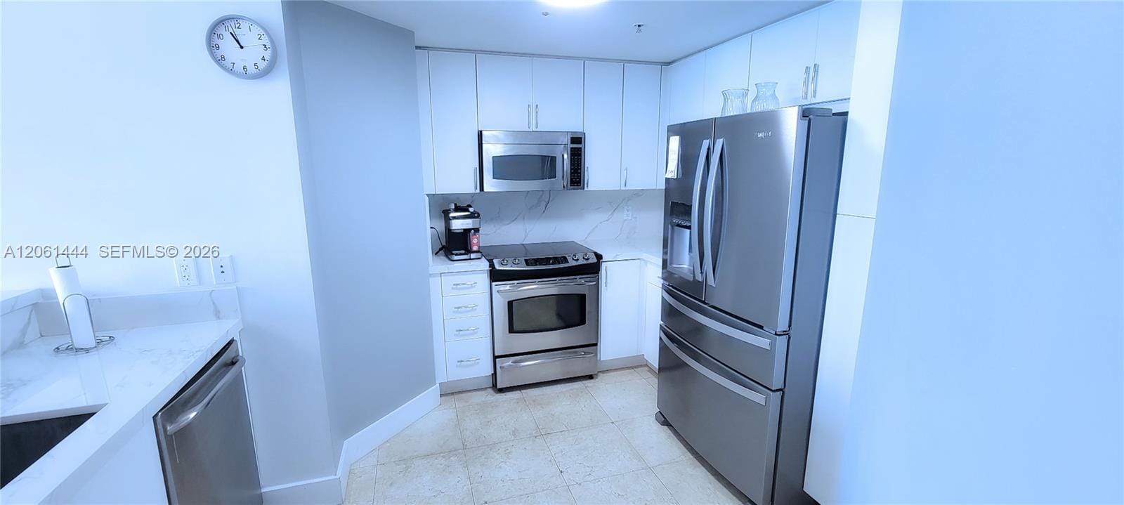 7910 W Harbor Island Drive 708 — photo 3